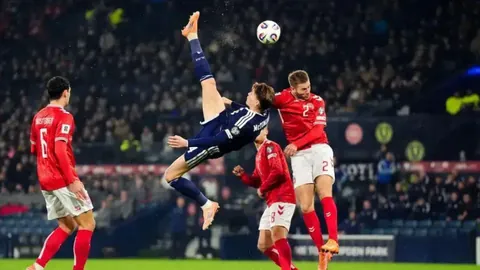 《星空失语：外媒揭秘内容空洞与更新乏力之痛》