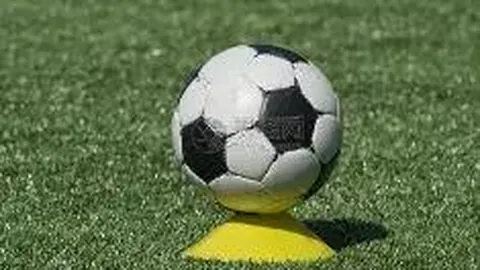 席卷西甲赛场！四连冠征程，悬念尽失，这场西甲之战尘埃落定！